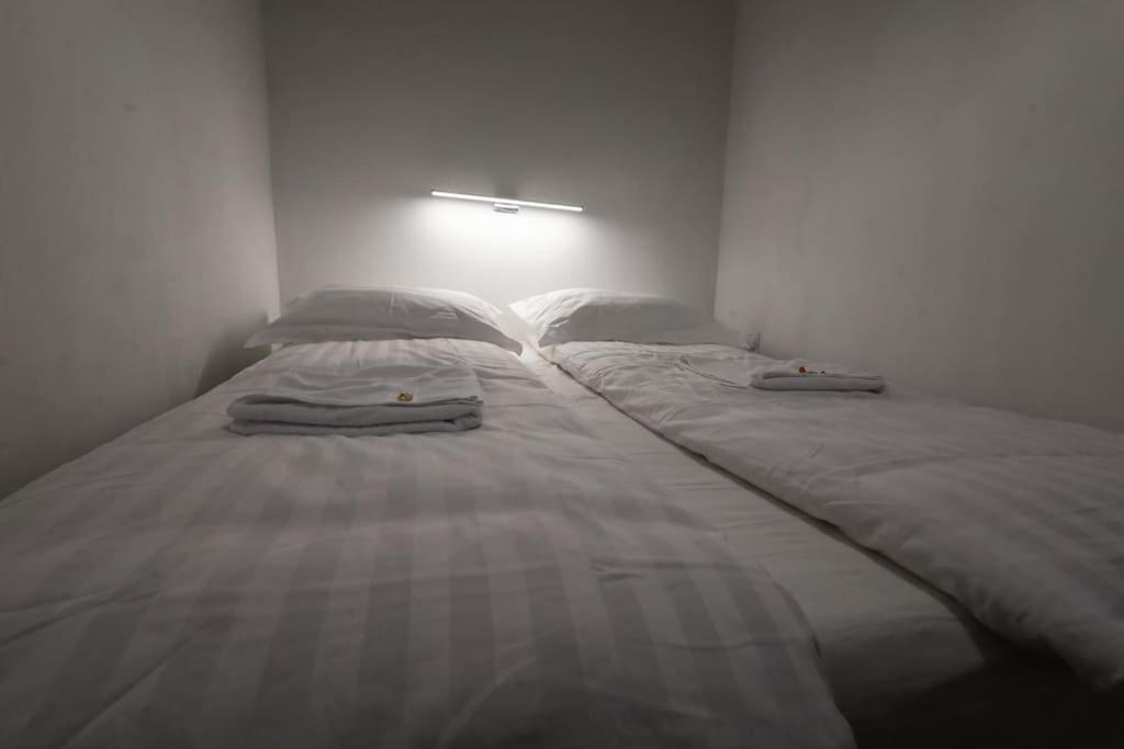 Appartamento Pest-port Private Room-6 Budapest