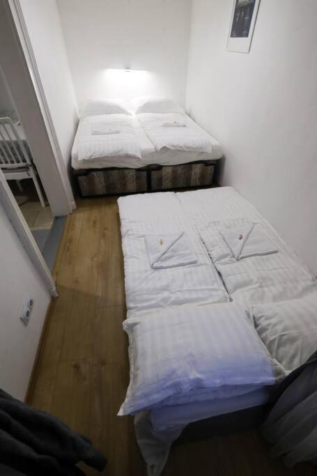 Pest-port Private Room-6 Budapeszt